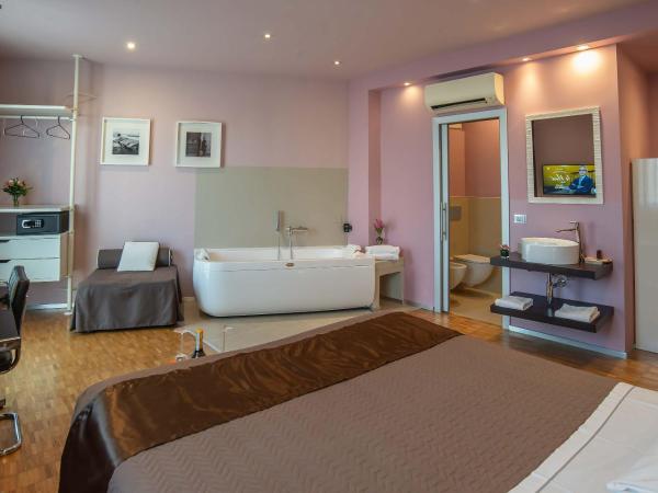 Hotel Orcagna : photo 7 de la chambre chambre de luxe double ou lits jumeaux avec baignoire spa