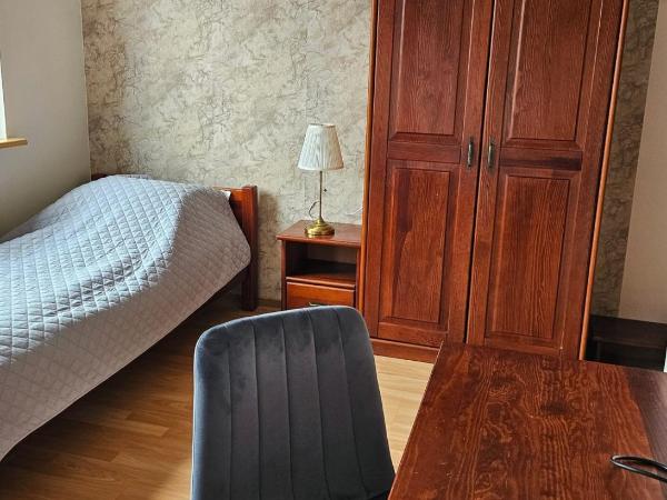 Restauracja Hotel Przystan : photo 2 de la chambre chambre lits jumeaux standard