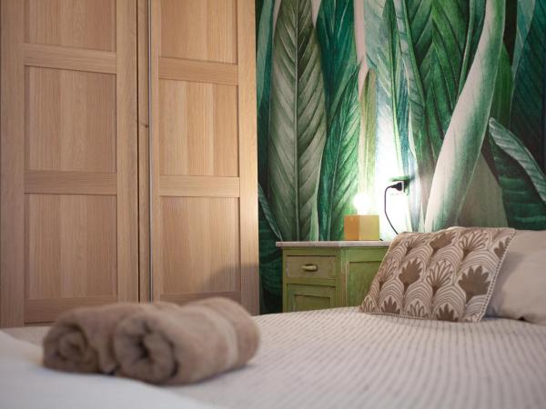 B&B La Volpina : photo 6 de la chambre chambre double avec salle de bains privative