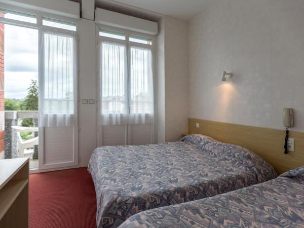 Hôtel Montfort : photo 3 de la chambre chambre double Économique