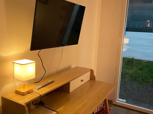 Chez Olivier et Damien : photo 5 de la chambre chambre double standard avec salle de bains commune