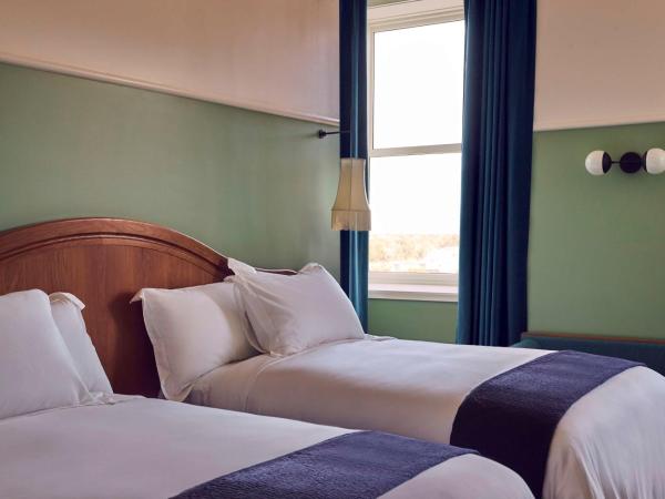 The Drayton Hotel Savannah, Curio Collection by Hilton : photo 1 de la chambre chambre double avec 2 lits doubles
