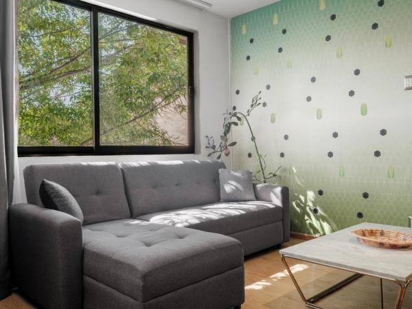 Pug Seal Polanco Allan Poe : photo 4 de la chambre suite master