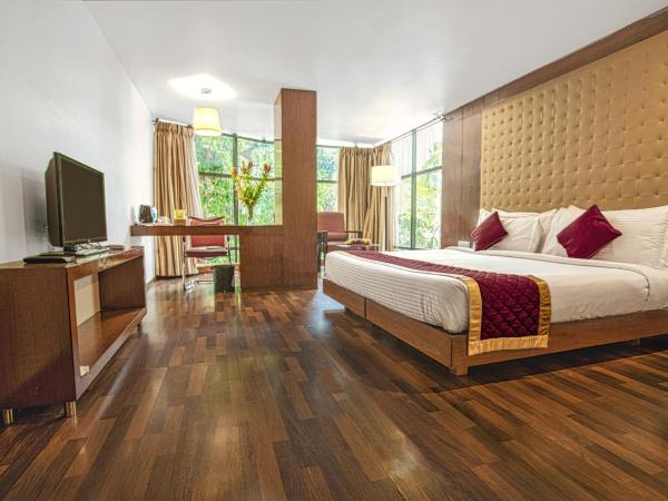 Monarch Luxur - Infantry Road : photo 5 de la chambre chambre double ou lits jumeaux club