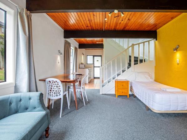 Oakwood Manor Motor Lodge : photo 2 de la chambre appartement 2 chambres