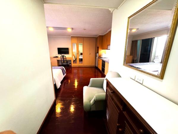 The Step Sathon : photo 5 de la chambre chambre deluxe