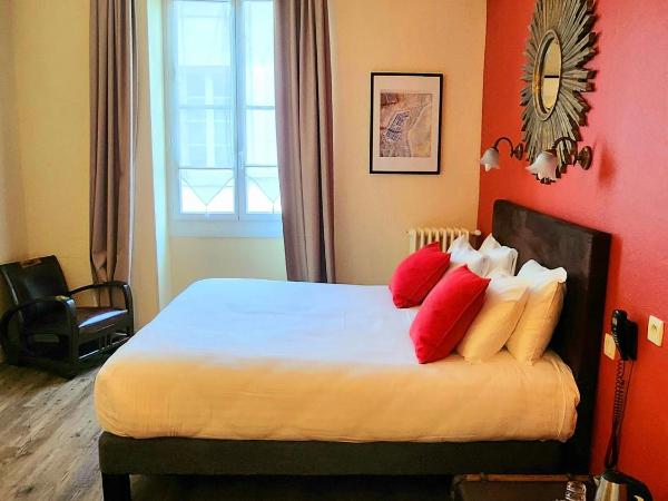 Logis Hôtel Lafayette Rochefort France : photo 6 de la chambre chambre double confort