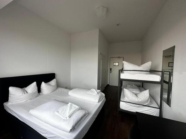 Ootel.com : photo 6 de la chambre chambre quadruple