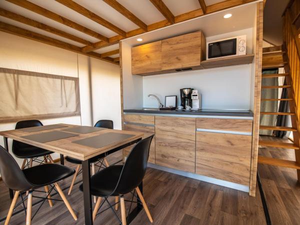 Arena One 99 Glamping : photo 6 de la chambre tente safari 2 chambres supérieure