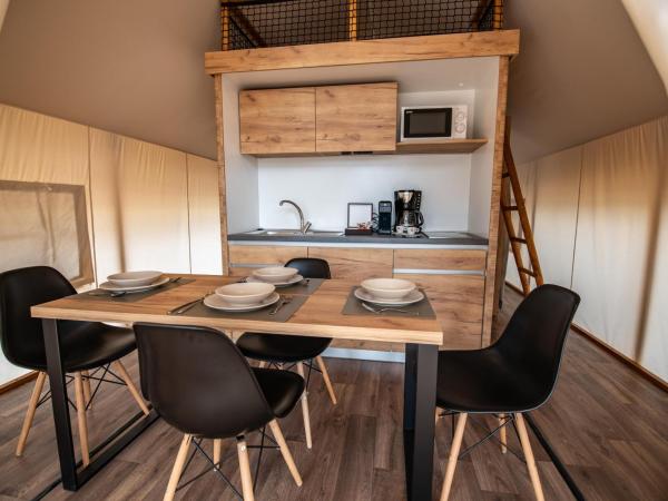 Arena One 99 Glamping : photo 7 de la chambre tente safari 2 chambres