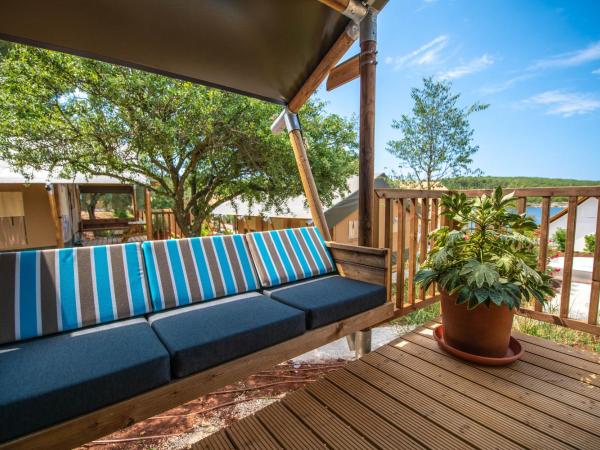 Arena One 99 Glamping : photo 3 de la chambre tente 2 chambres