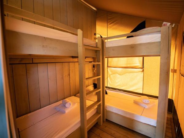 Arena One 99 Glamping : photo 8 de la chambre tente 2 chambres