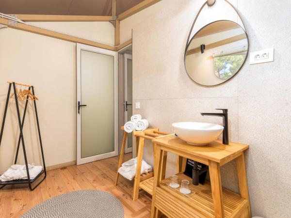 Arena One 99 Glamping : photo 10 de la chambre suite deluxe grande Évasion