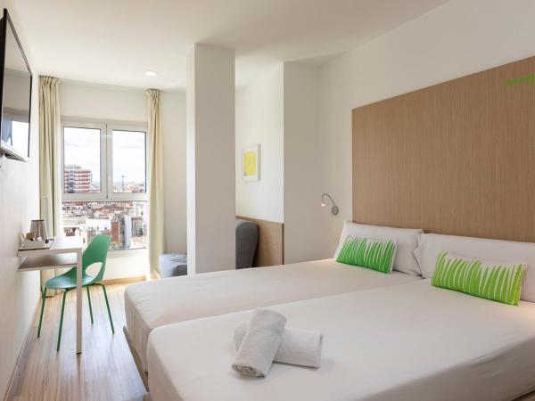 SmartRoom Barcelona : photo 2 de la chambre chambre double ou lits jumeaux supérieure avec terrasse