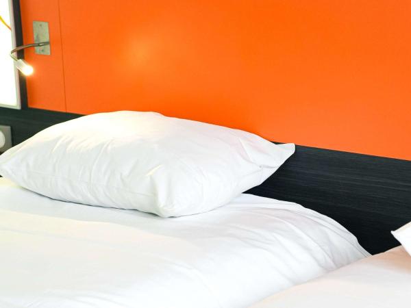 ibis Styles Caen centre gare : photo 5 de la chambre chambre lits jumeaux standard