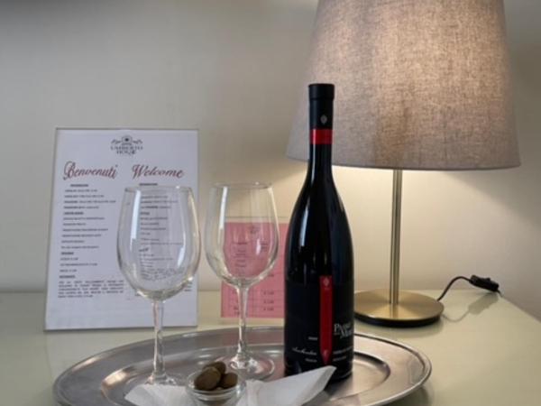 Umberto House Catania : photo 8 de la chambre chambre lit king-size