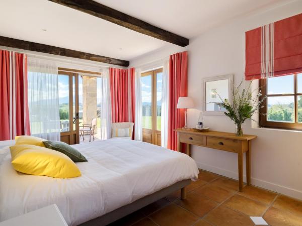 La Maison Tamarin : photo 4 de la chambre chambre double - vue sur montagne