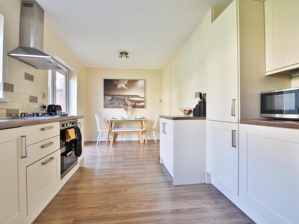 Garden Station Dwelling in Rumney : photo 8 de la chambre maison de vacances