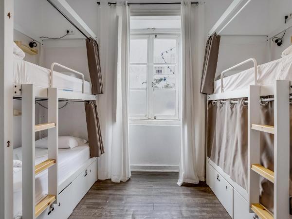 Hostel Casa d'Alagoa : photo 4 de la chambre lit dans dortoir pour femmes de 6 lits