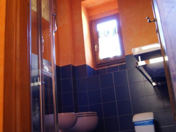 Al Canto B&B : photo 7 de la chambre chambre double ou lits jumeaux - vue sur jardin