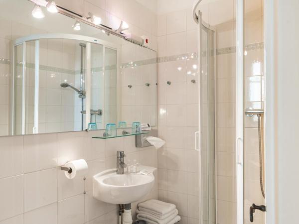 Garlande Hôtel Avignon Centre : photo 3 de la chambre chambre double confort