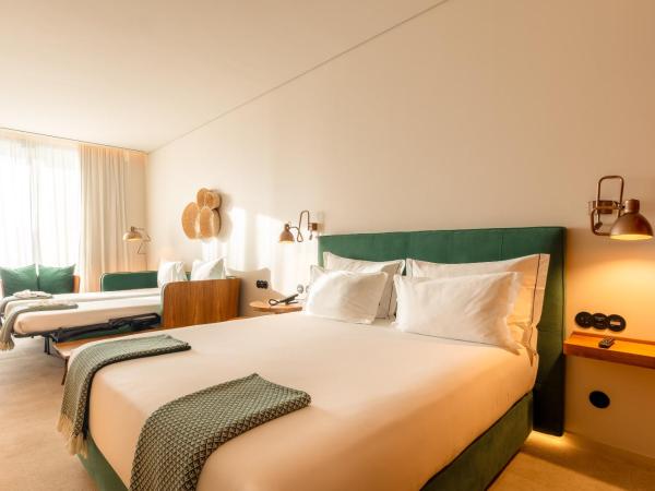 3HB Faro : photo 4 de la chambre chambre familiale supérieure plus