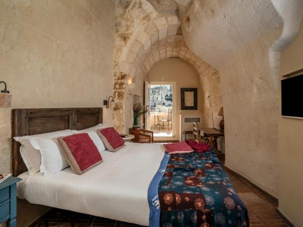 Locanda Di San Martino Hotel & Thermae Romanae : photo 2 de la chambre chambre double ou lits jumeaux standard - vue sur ville