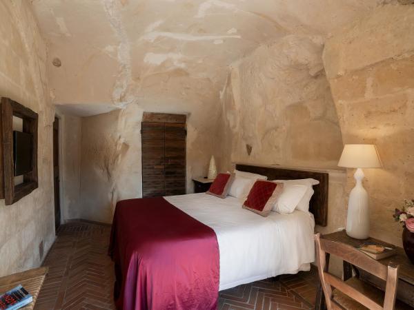 Locanda Di San Martino Hotel & Thermae Romanae : photo 5 de la chambre chambre double ou lits jumeaux standard - vue sur ville