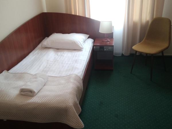Centrum Szkoleniowo-Konferencyjne Społem : photo 3 de la chambre chambre simple