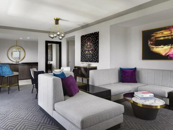 The Cosmopolitan Of Las Vegas : photo 1 de la chambre wraparound terrace suite