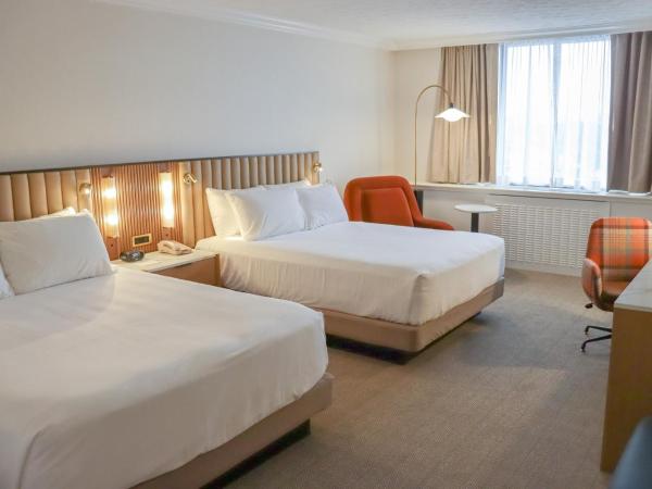 Crowne Plaza Louisville Airport Expo Center, an IHG Hotel : photo 2 de la chambre chambre avec 2 grands lits queen-size 