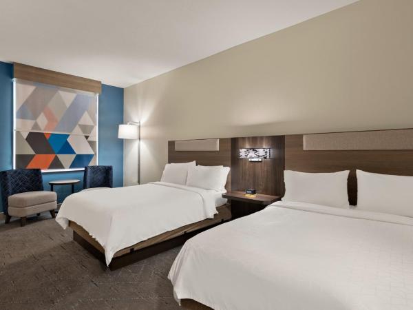 Holiday Inn Express Hotel & Suites Oklahoma City Northwest, an IHG Hotel : photo 2 de la chambre deluxe twin room with accessible trans shower - non-smoking