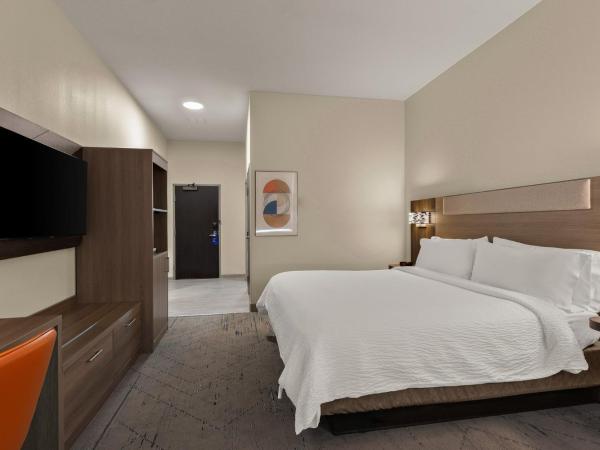 Holiday Inn Express Hotel & Suites Oklahoma City Northwest, an IHG Hotel : photo 2 de la chambre chambre standard