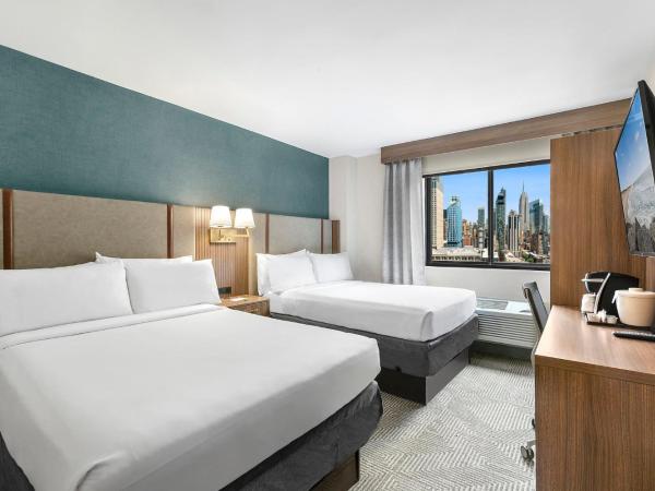 Holiday Inn Manhattan 6th Ave - Chelsea, an IHG Hotel : photo 8 de la chambre chambre double avec 2 lits doubles et vue sur la ville