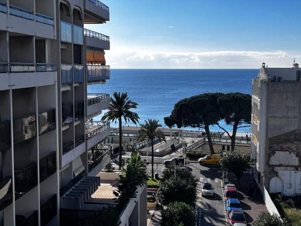 Hôtel Eden - La Baigneuse : photo 1 de la chambre chambre lits jumeaux - vue sur mer