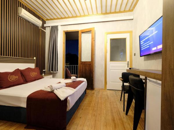 CASA DE FRİDA'S BEŞİKTAŞ : photo 6 de la chambre chambre double avec balcon