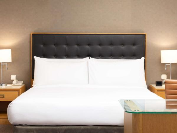 DoubleTree by Hilton Luxembourg : photo 4 de la chambre chambre lit king-size deluxe