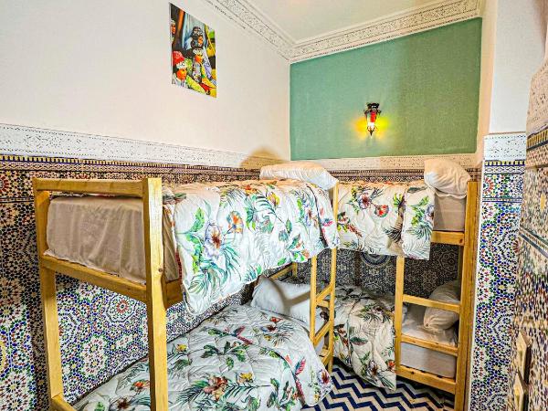 Hostel Speakeasy Fes : photo 1 de la chambre lit dans dortoir mixte de 4 lits