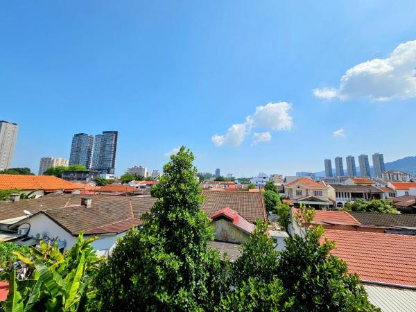 PANCHOR 6 HOSTEL : photo 8 de la chambre chambre double avec balcon