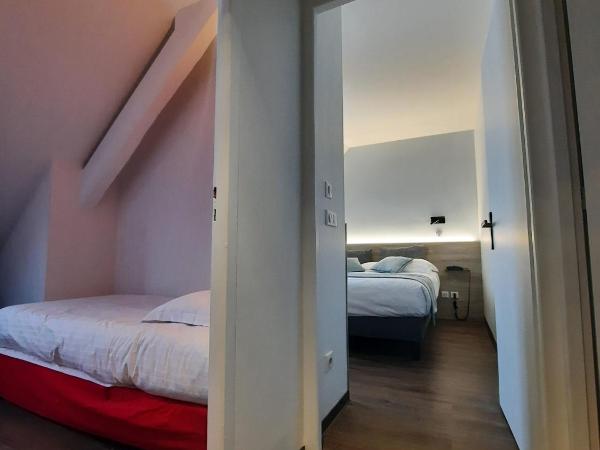 Hôtel des Princes, Chambéry Centre : photo 4 de la chambre chambre quadruple