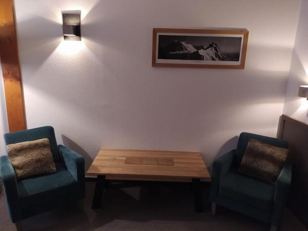 Hôtel des Princes, Chambéry Centre : photo 5 de la chambre chambre familiale (4 adultes + 2 enfants)