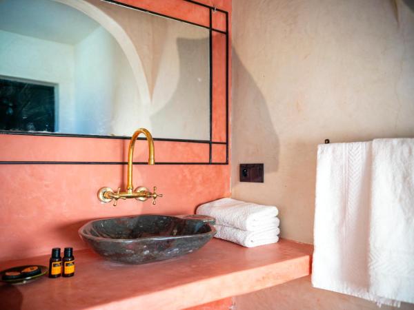 Kasbah Zitoune : photo 8 de la chambre chambre double ou lits jumeaux standard