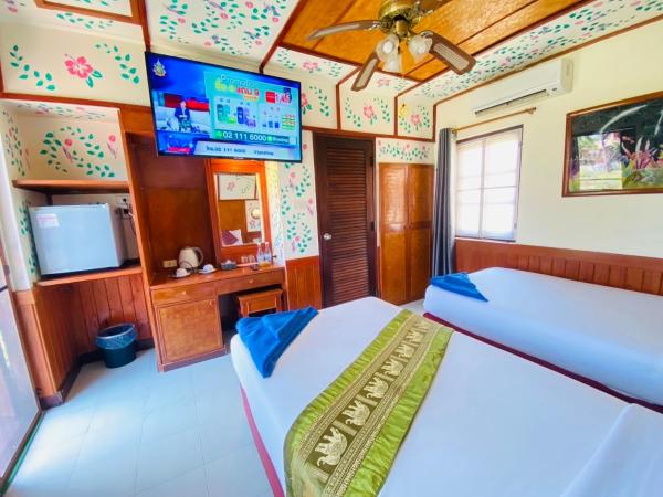 Koh Chang Resort : photo 5 de la chambre bungalow supérieur