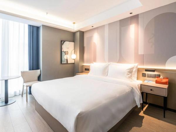 Veegle By Landison Ningbo : photo 1 de la chambre chambre standard lit queen-size