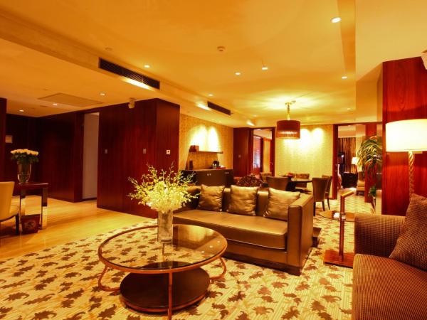 Fairmont Beijing - 20 minutes to Forbidden City by metro : photo 3 de la chambre fairmont gold grand suite with fairmont gold lounge access