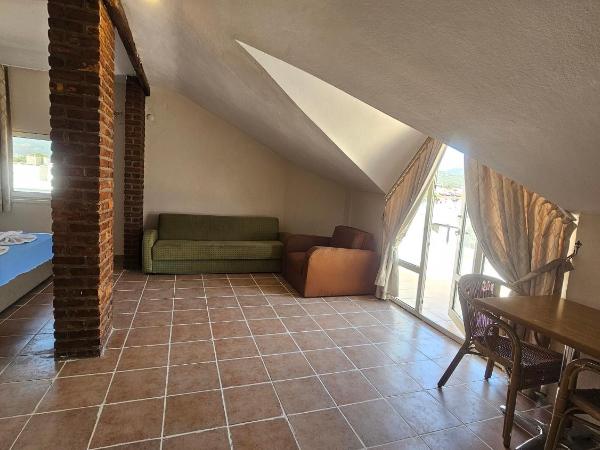 selenya apart : photo 3 de la chambre studio