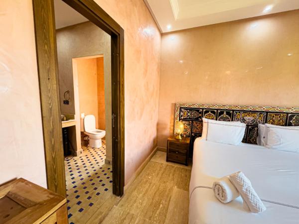 Riad Tonaroz : photo 3 de la chambre suite - vue sur piscine 