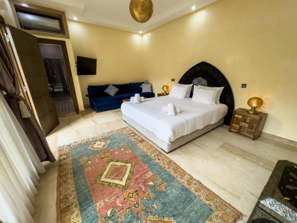 Riad Tonaroz : photo 6 de la chambre suite lit queen-size
