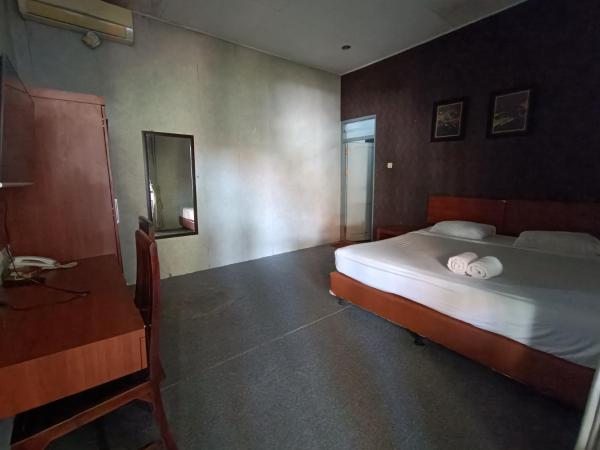 Ndalem Mantrigawen : photo 2 de la chambre chambre double supérieure