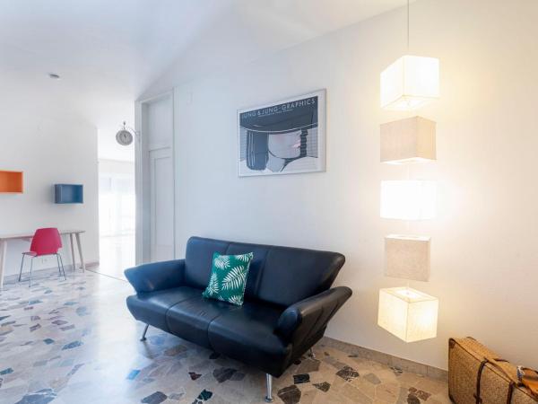 Hotel Atlantico : photo 4 de la chambre chambre familiale avec balcon